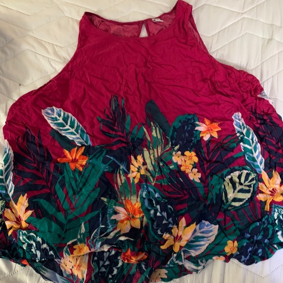 Great Flowy Top - Picture 2 of 2